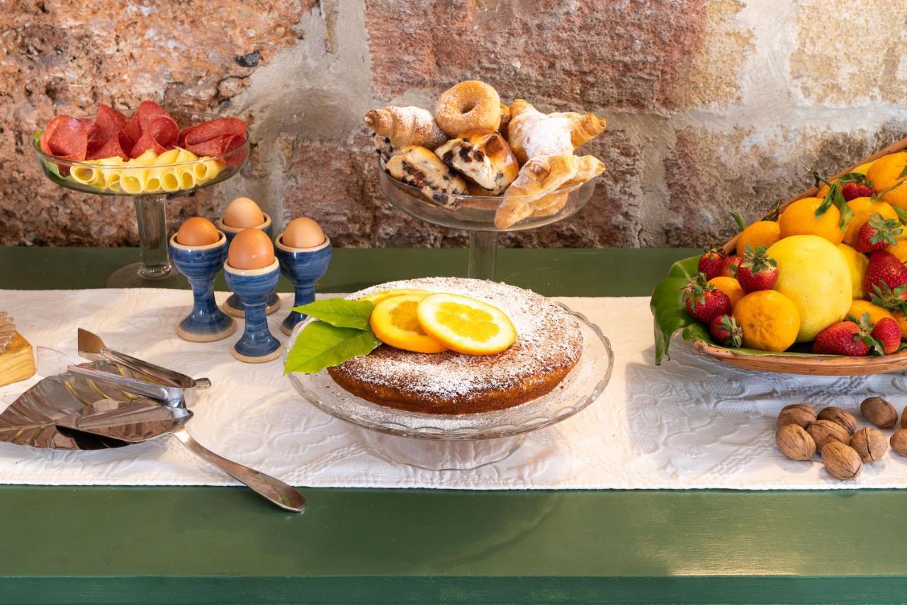 Il Giardino Di Ballaro Boutique B&B Палермо Екстериор снимка